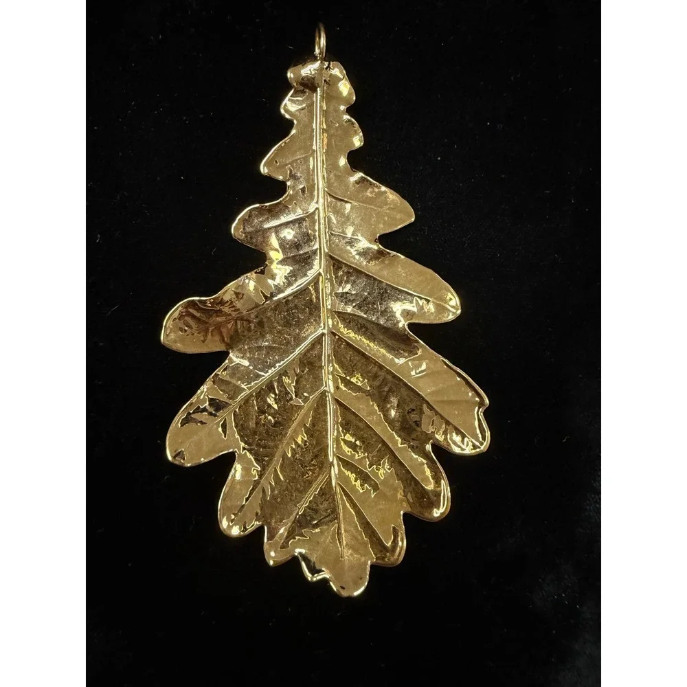 Vintage Gold Tone Large Oak Leaf Pendant Textured Nature Statement Jewelry